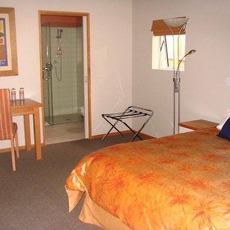 Onuku Bed And Breakfast Christchurch Exteriör bild